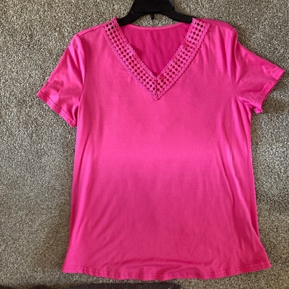 SHEIN Tops - Pink V-Neck Women's Top